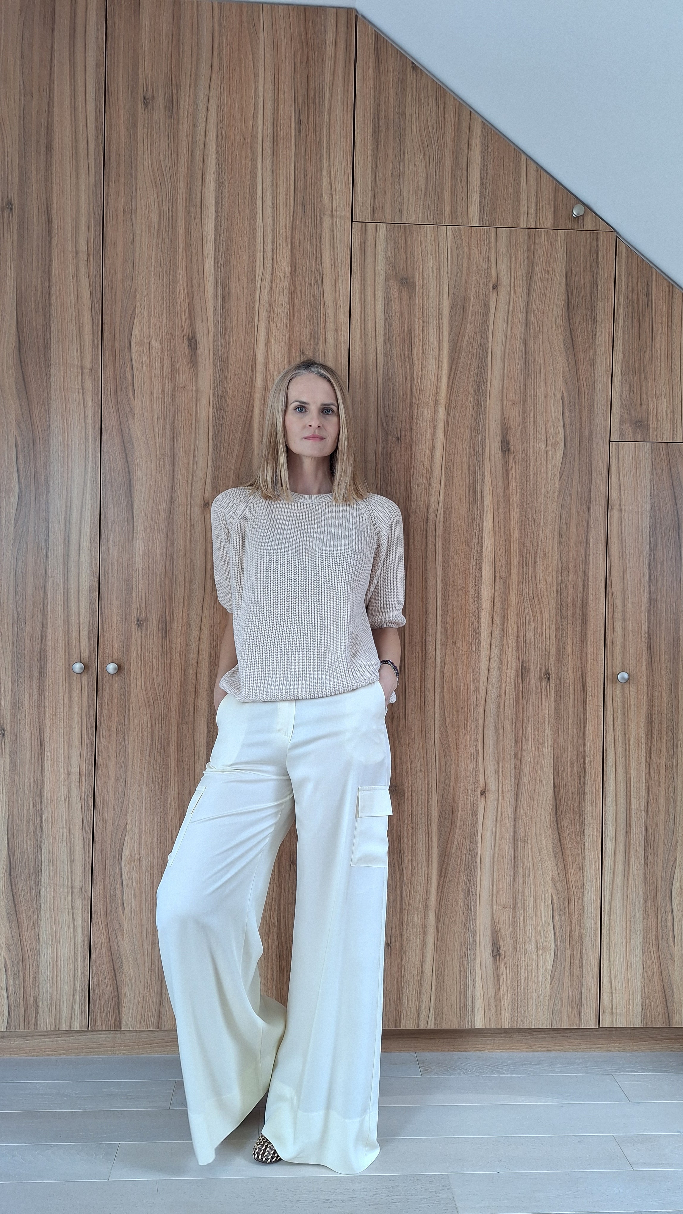Spodnie masełko z kieszeniami